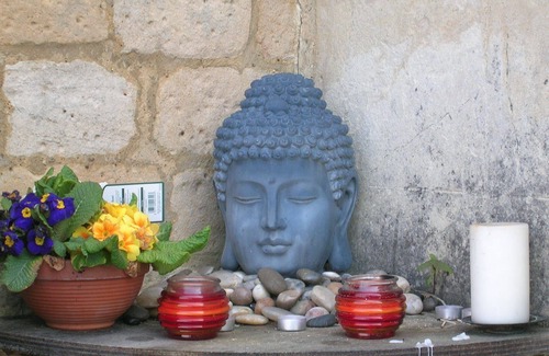 Batheaston House | Beautiful Bath, Riverside accommodation nPets welcome secure garden.