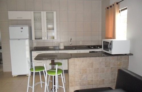 Zimbros Apartment | BEAUTIFUL BAY RESIDENTIAL Apts 1, 2 and 3 bedrooms Corner of Junipers-Bombinhas