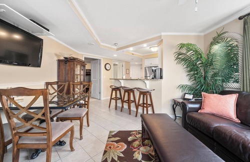 Midtown Ocean City Condo | Beautiful Bayview Condo Close to the Beach and the Convention Center