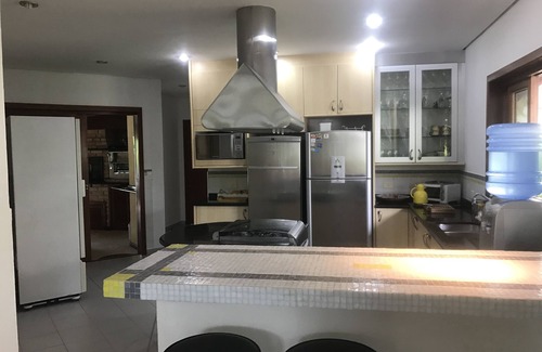 Vista Linda House | BEAUTIFUL BEACH HOME -LAZER COMFORT AND SAFETY IN CLOSED CONDO -HANGA ROA