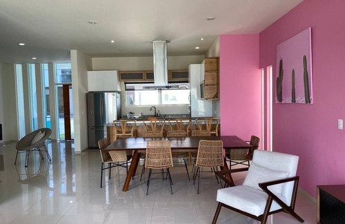 Cerritos House | beautiful beach house with a view of the sea