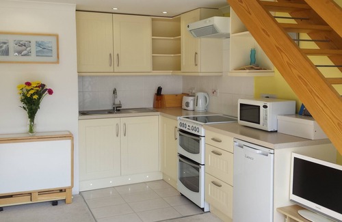 Porthtowan Condo | Beautiful beach view apartment in Porthtowan, lovely sandy beach, sleeps 4