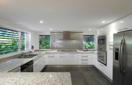 Folkestone Villa | Beautiful Beachfront Villa With Private Plunge Pool And Close To All Amenities.
