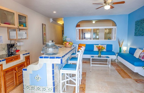 Akumal Condo | Beautiful beachside condo with Caribbean view! AC & WiFi included.