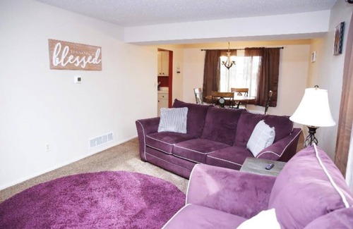 Fort Wayne Condo | Beautiful Bedroom Safe Quiet Condo