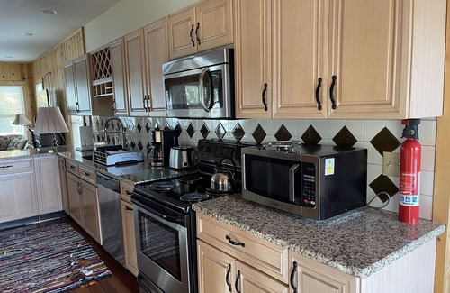 Vermilion House | BEAUTIFUL BEULAH BEACH - GORGEOUS BEACH, WONDERFUL VACATION GETAWAY