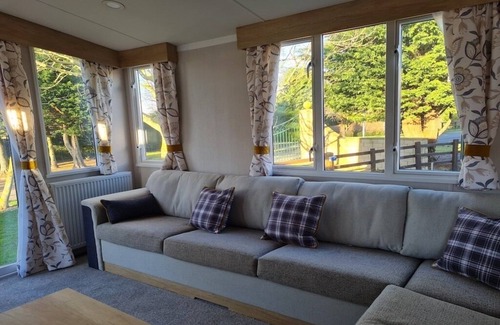 Dunbar House | Beautiful Biarritz Swift, situated on a fantastic site with outside decking