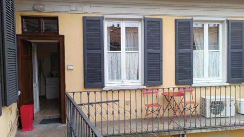 Como Apartment | Beautiful bohemian apartment in center conditioned air