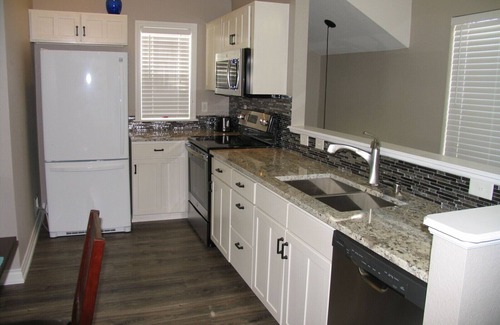 North Central Westminster Apartment | Beautiful Bradburn Green Carriage House - Huge Deck, Carport, Washer/Dryer
