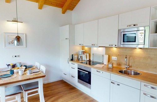 Pelzerhaken House | Beautiful, bright 4-person vacation home with fireplace, sauna, garden near the beach