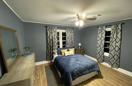 Douglas House | Beautiful bungalow in coffee county georgia