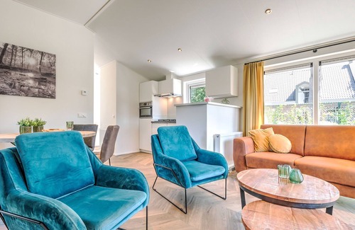 Kaatsheuvel House | Beautiful bungalow with jacuzzi in Kaatsheuvel
