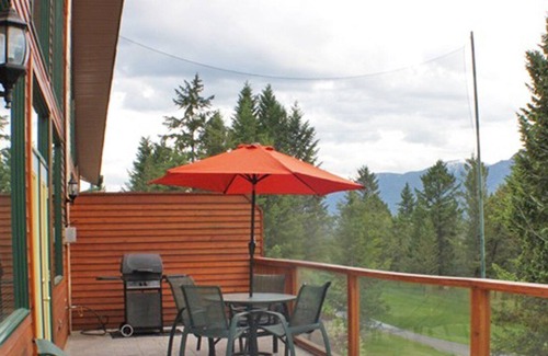 East Kootenay Apartment | Beautiful 2 bedroom unit at resort, sleeps 6