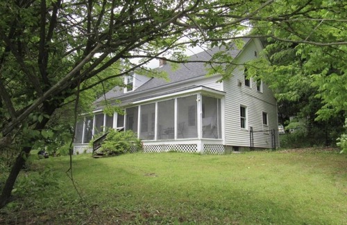 Morgan House | Beautiful cape with private lake access