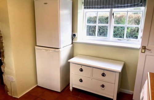 Bruton Cottage | Beautiful & Captivating 1-Bed Cottage near Bruton