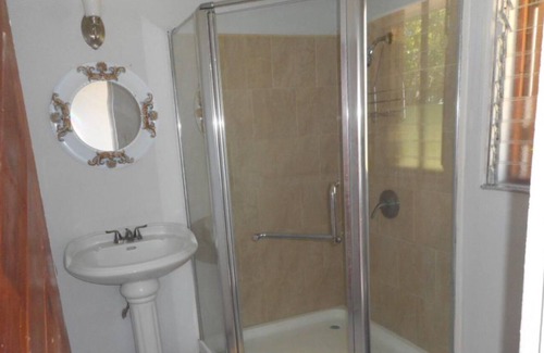 Old Towne Villa | Beautiful Caribbean Sea View Villa