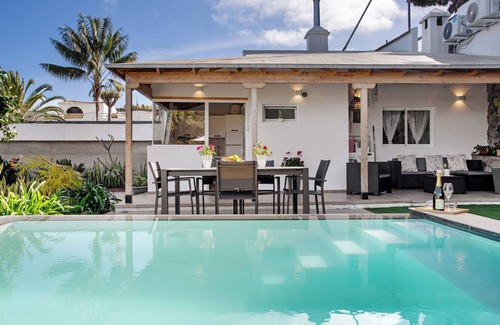 Santa Barbara House | Beautiful "Casa Adayeim 1" with Pool, Wi-Fi, Terraces, Sea & Mountain Views