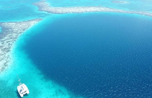 San Pedro Boat Rental | Beautiful Catamaran in San Pedro on the Caribbean