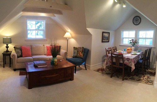 Templeton House | Beautiful Central Coast home, quiet & peaceful property in wine country