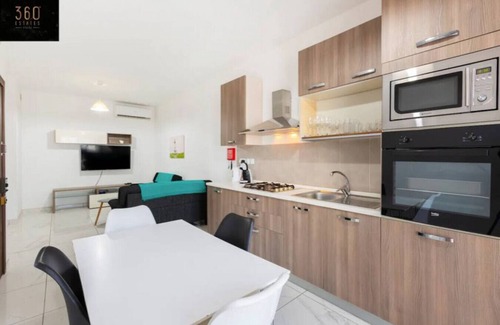 Msida Apartment | Beautiful, central home with all amenities & WIFI