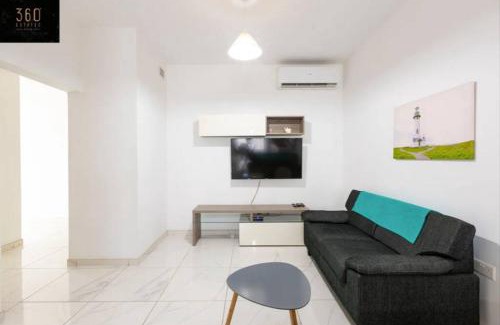 Msida Apartment | Beautiful, central home with all amenities & WIFI by 360 Estates