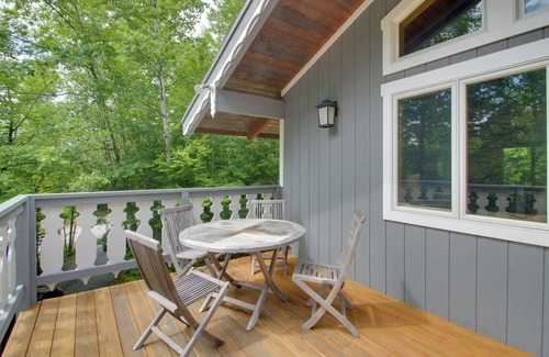 Jackson Cabin | Beautiful Chalet ~ 5 Miles to Attitash Mountain