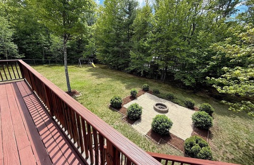 Birch Hill Ski Chalet | Beautiful Chalet Style Home with Seasonal Mountains Views in North Conway, NH