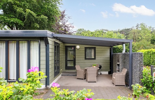 Hulshorst Ski Chalet | Beautiful chalet with garden on the Veluwe