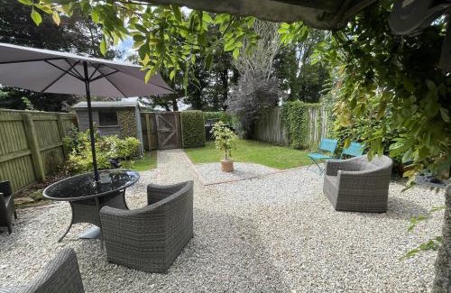 Lanhydrock House | Beautiful Character Cottage - with Hot Tub