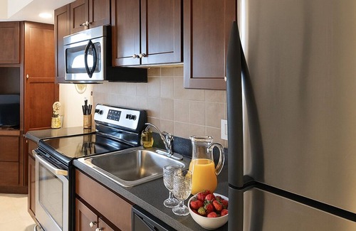 Wildwood Crest Condo | Beautiful ~ Clean and Modern