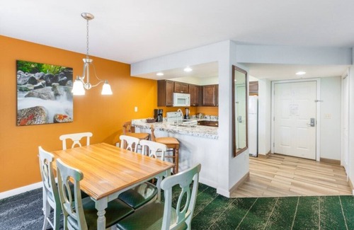 Elk Point Condo | Beautiful Club Wyndham South Shore, 2 Bedroom Deluxe Suite