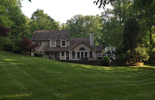 Annapolis House | Beautiful colonial only 3 miles to the Naval Academy!