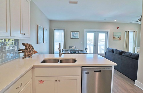 Port St. Joe Apartment | Beautiful condo in walking distance to both the town center and the Bay!