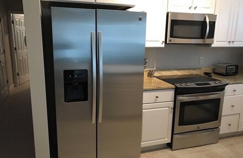 Sunset Beach Condo | Beautiful Condo on the island of Sunset beach steps from the beach.