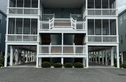 Sunset Beach Condo | Beautiful Condo on the island of Sunset beach steps from the beach.