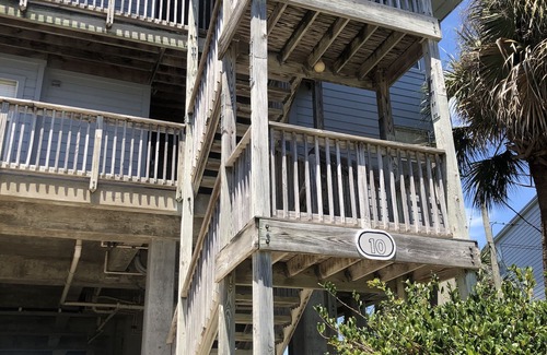 Cedar Key Condo | Beautiful condo with Inter-coastal views. 2 Kayaks and one Paddle board.