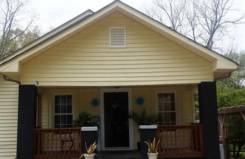 Concord House | Beautiful contemporary 2BDR - Concord
