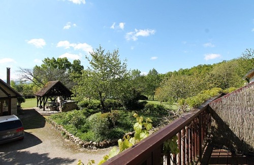 Puybrun Cottage | Beautiful Cottage for maximum 4 people overlooking the Dordogne Valley