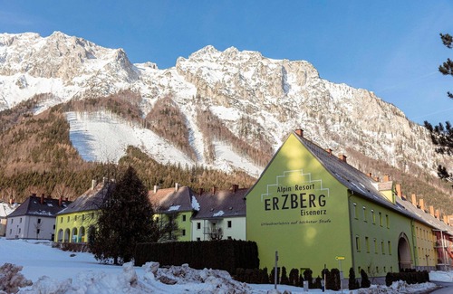 Eisenerz Apartment | Beautiful cottage in Styria near lake