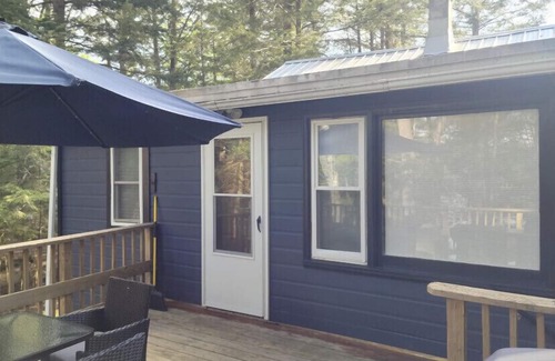 Sanbornton Cottage | Beautiful cottage in the Lakes Region on Hermit Lake