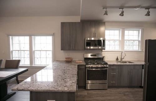 Edgehill Cottage | Beautiful cottage on Music Row