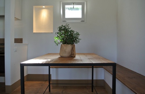 Galtelli Cottage | Beautiful cottage with stunning stunning views and pool (Pira)