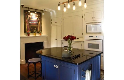 Chadds Ford House | Beautiful Country House Convenient Location