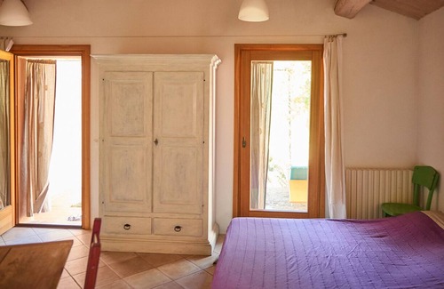 Barchi Apartment | Beautiful country house on Demeterhof with natural swimming pool in a hilly landscape