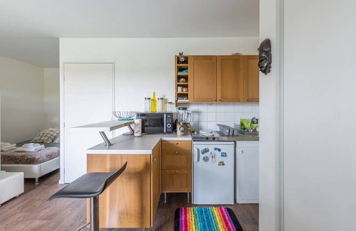 Neuilly-sur-Marne Apartment | Beautiful Cozy Studio Near Paris and Disney