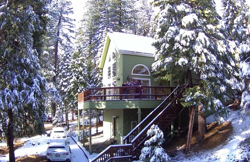 Cold Springs Cabin | Beautiful & Cozy Cabin. Perfect Location, Kid Friendly. Free Starlink WIFI.
