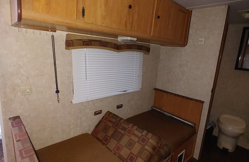 Gracewood House | Beautiful Cozy Camper