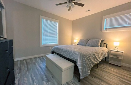 Cleveland Heights House | Beautiful Cozy *New Build Home* - Pet Friendly