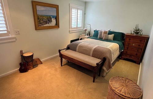 Alden Manor House | Beautiful Custom Beach House, Steps to Beach