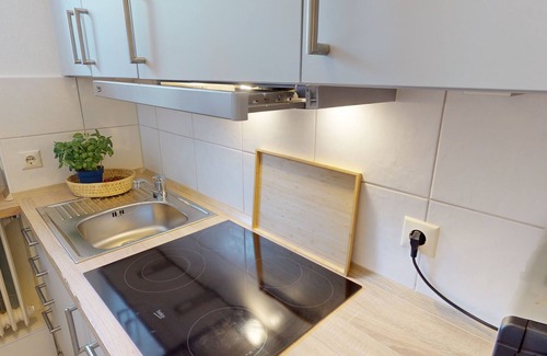 Pelzerhaken Apartment | Beautiful apartment for 3 adults and 1 child with balcony & sea view in Topla